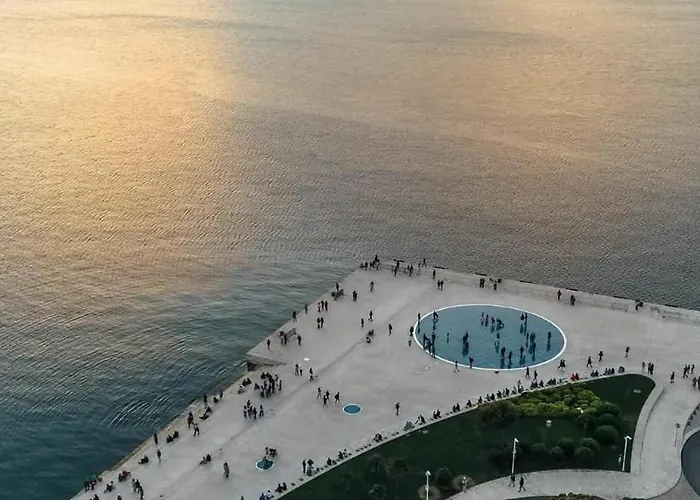 Nora With Private Parking * Zadar