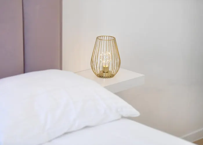 Nora With Private Parking Apartman